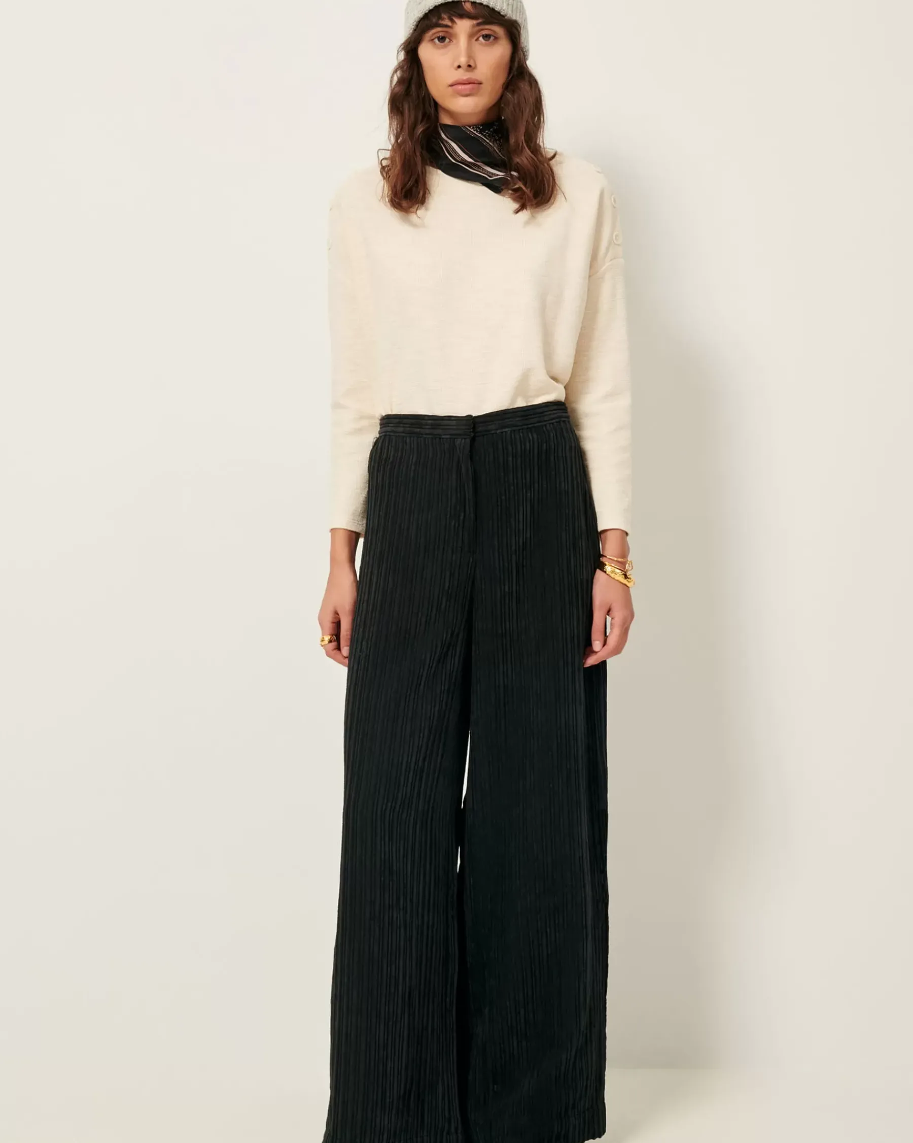 Sessùn Cap east QueenBlue Online