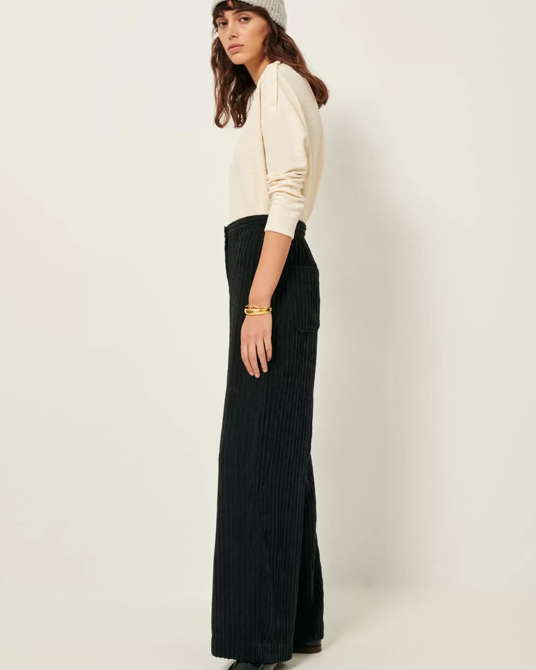 Sessùn Cap east QueenBlue Online
