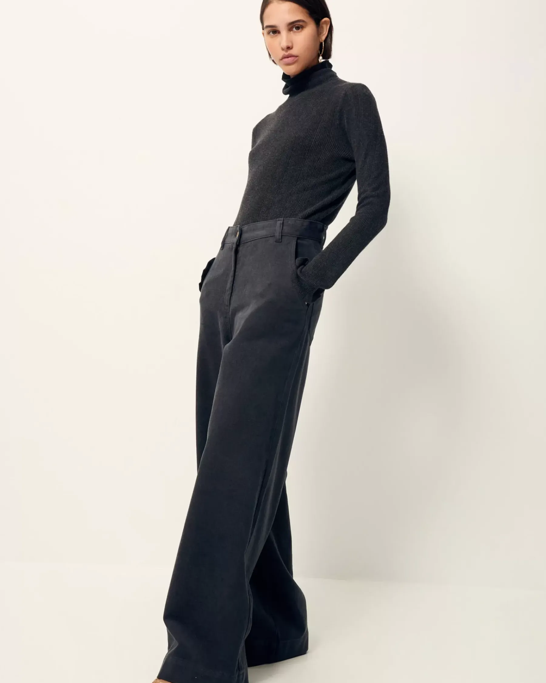 Sessùn Ebenny Moonless Fashion