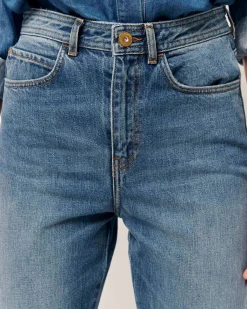 Sessùn Momon o VintageBlue Online