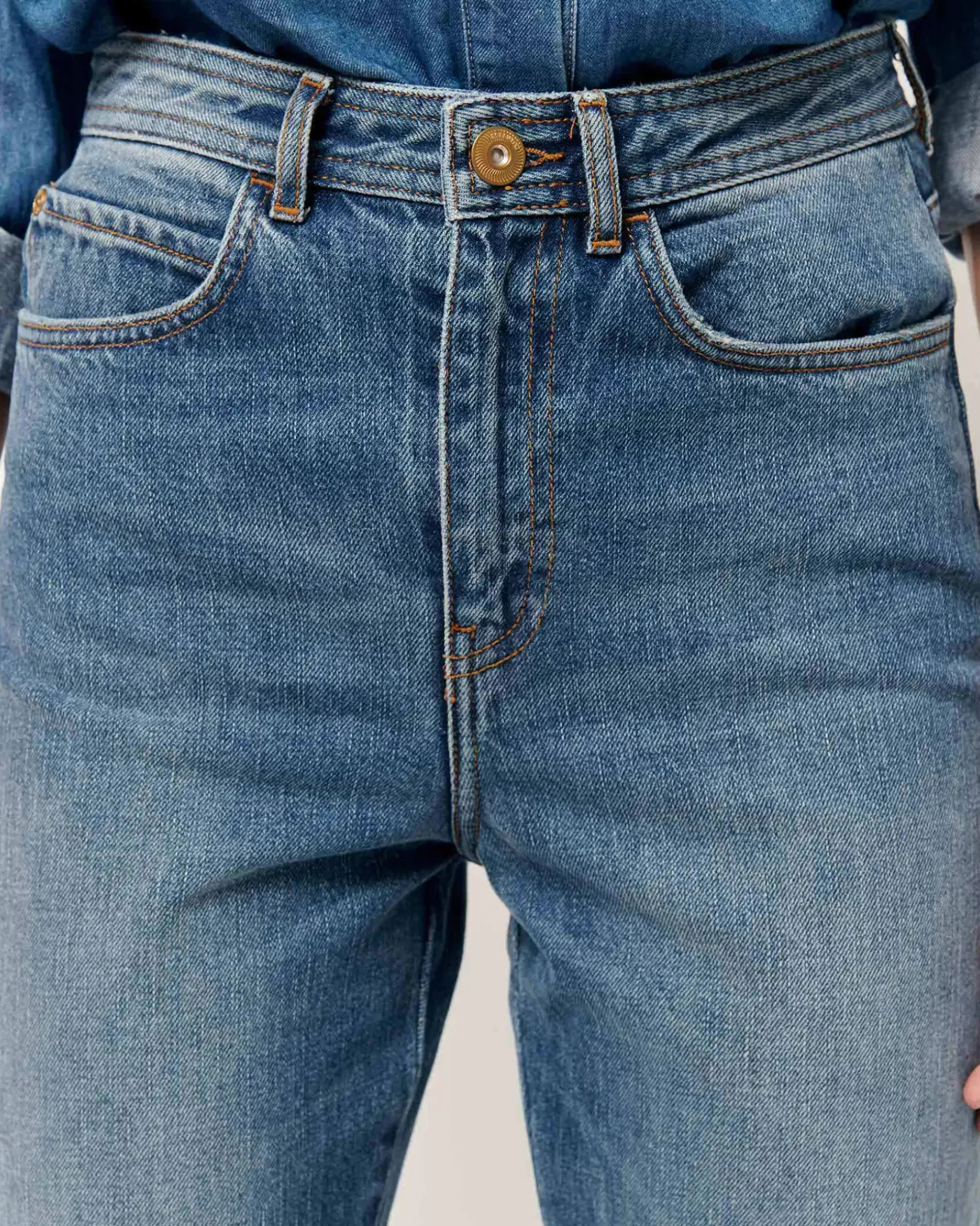 Sessùn Momon o VintageBlue Online