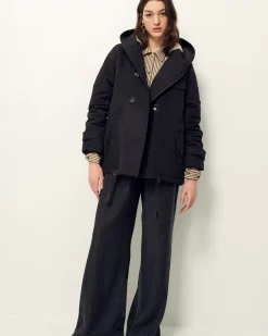 Sessùn Sandison DarkNavy Hot